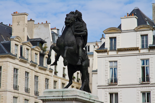 Weekly Get-to-Know-Paris Challenge #36!
