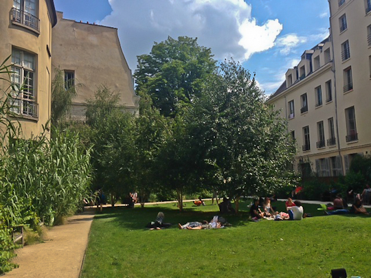 Jardin des Rosiers 1