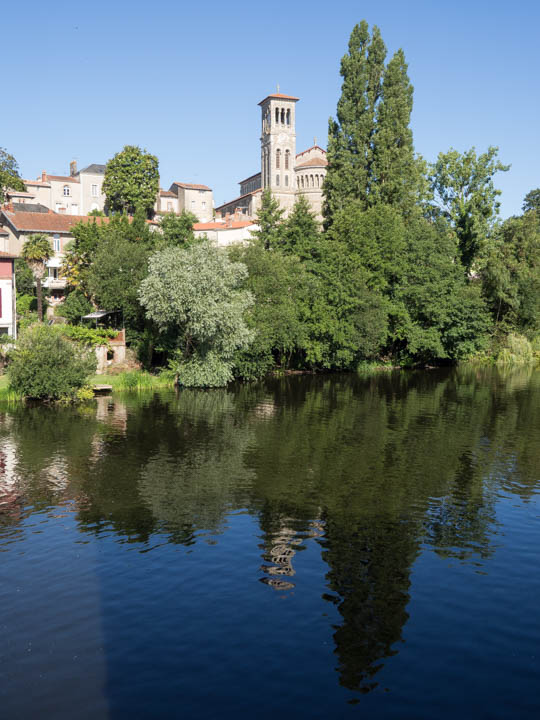 Clisson: Where Medieval French and Italian Architecture Meet
